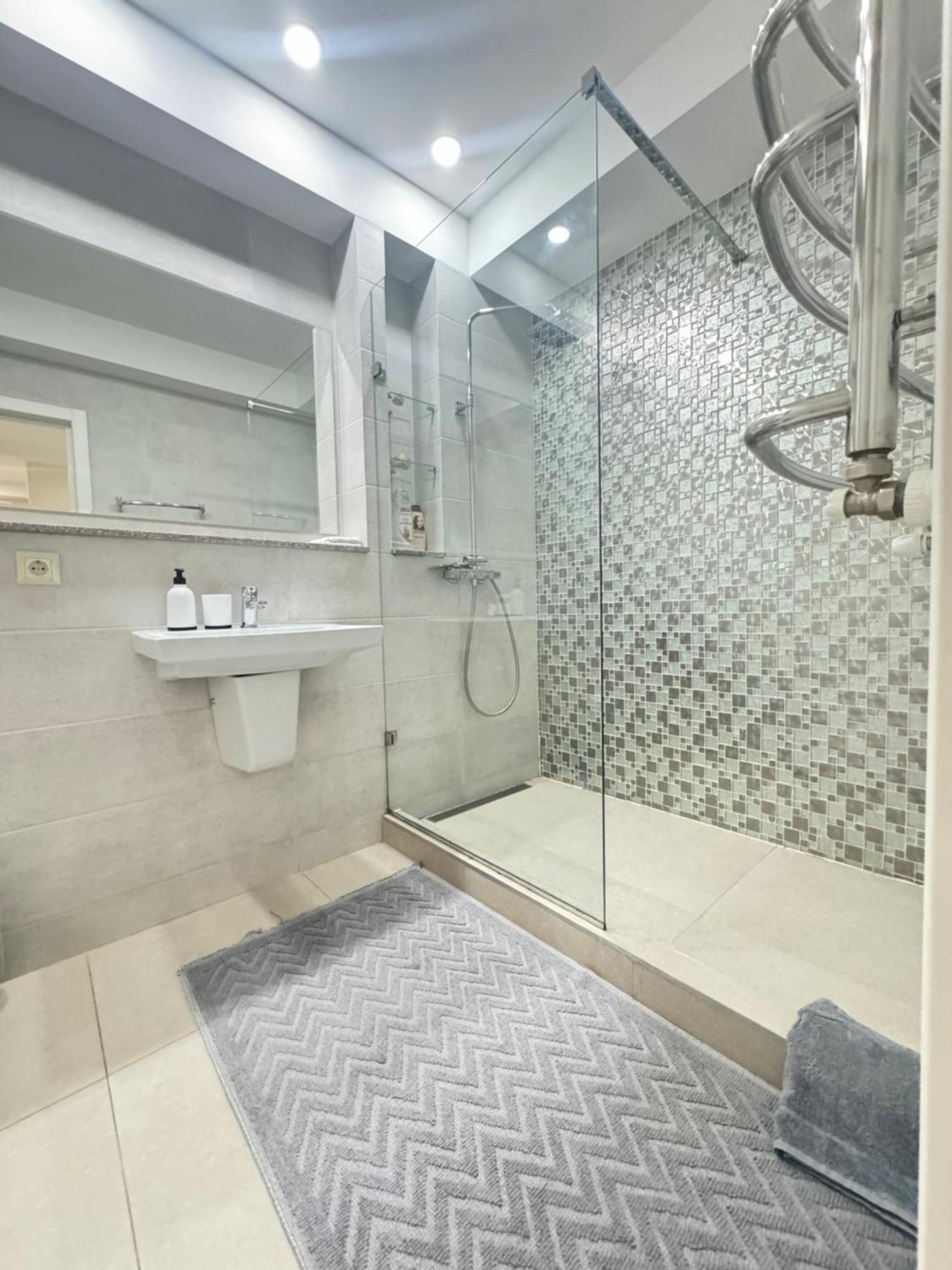 New Lux Apartment In Kišiněv Exteriér fotografie