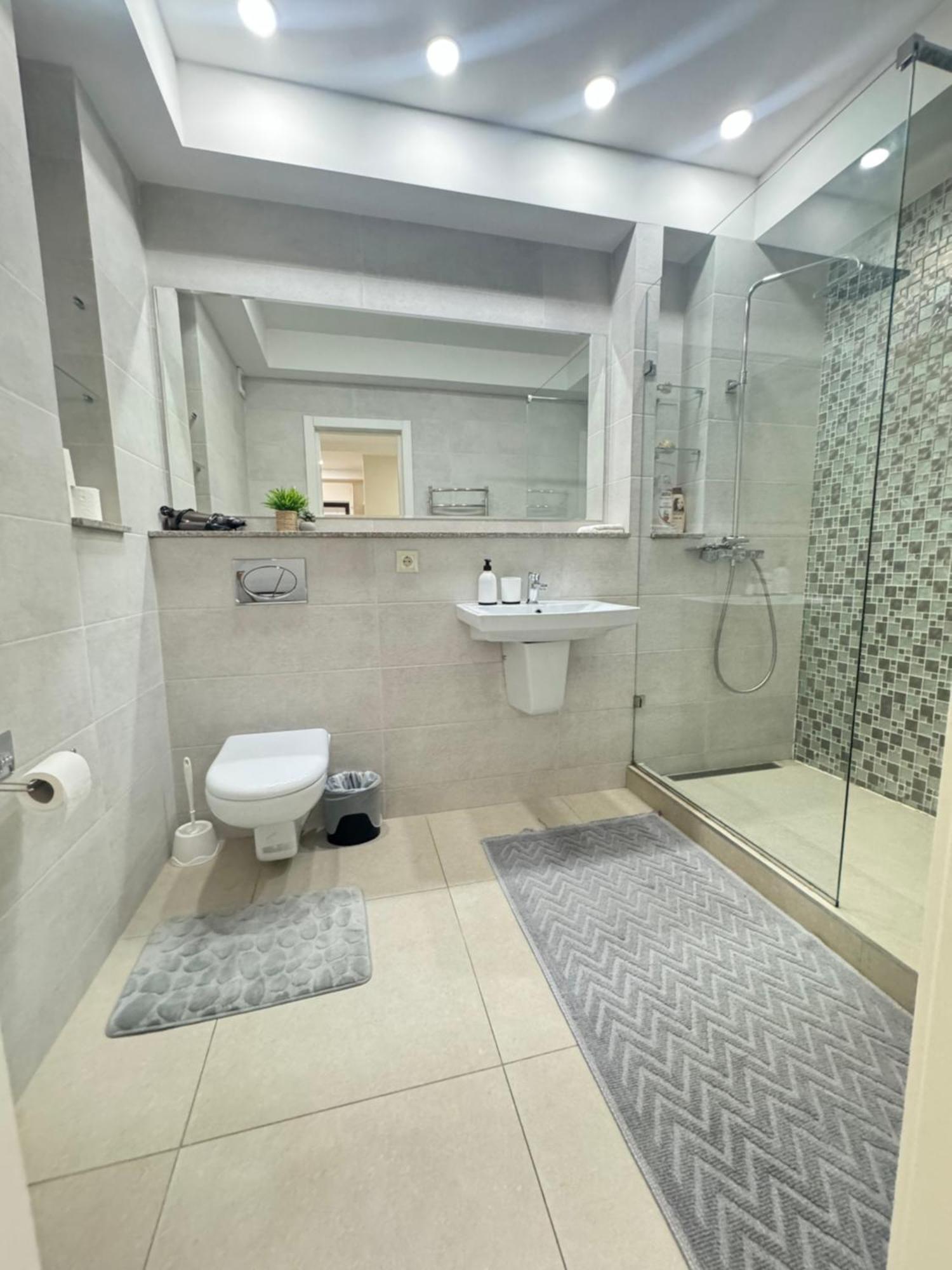 New Lux Apartment In Kišiněv Exteriér fotografie